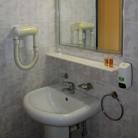 Astron 3* Città di Kos
