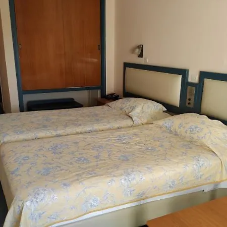 Otel Astron İstanköy