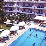 Astron Hotel 3*