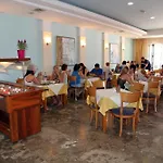 Astron Hotel 3*