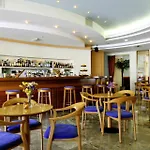 Hotel Astron 3*